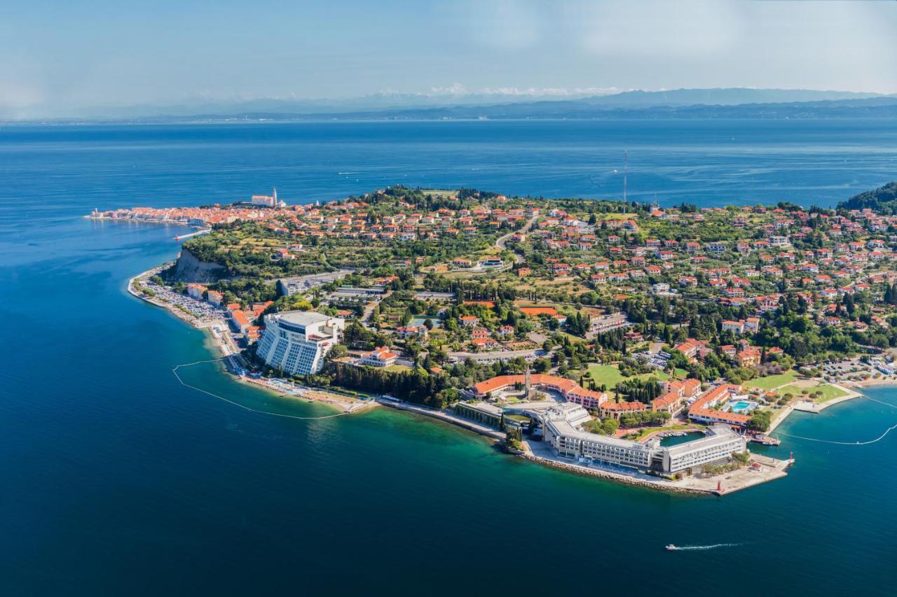 Hotel Histrion Порторож Екстериор снимка